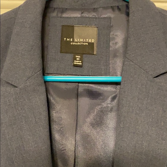 Blazer - Picture 2 of 2